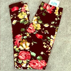 Infinity Raine Floral leggings.